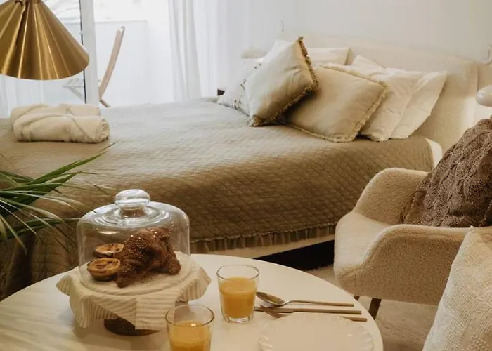 Apartamento Stylish Overlooking Marina - Mid-term *