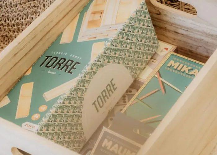 Apartamento Stylish Overlooking Marina - Mid-term *